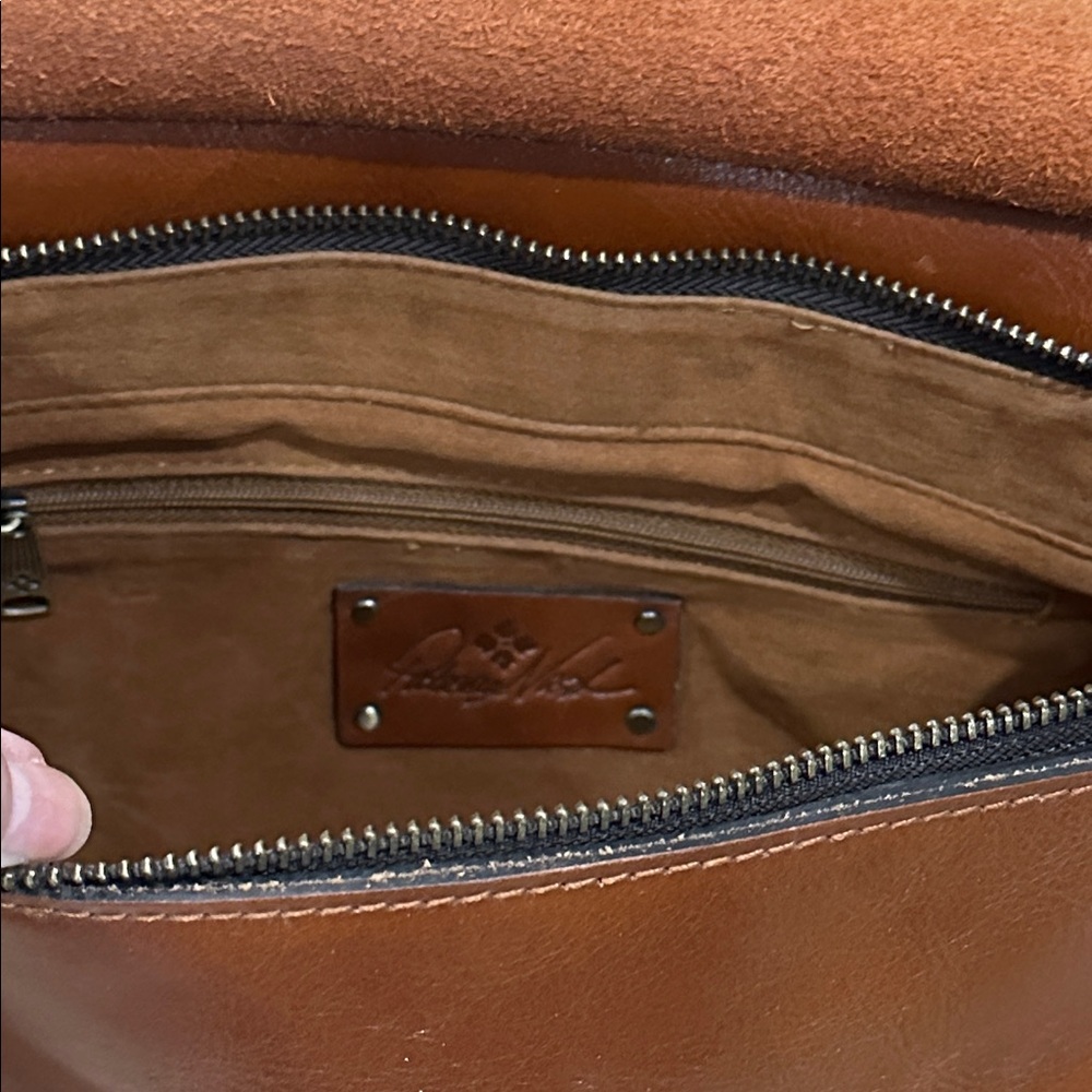 Patricia Nash Unique Brown Leather Handbag with tassel - Picture 6 of 12